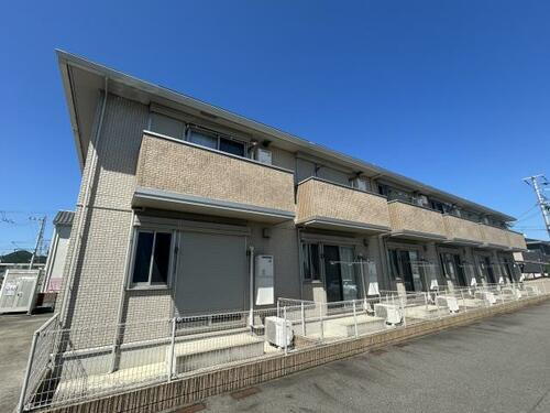 オーキッドコート 2階建