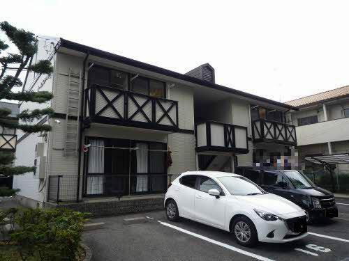 愛媛県松山市南久米町 2階建