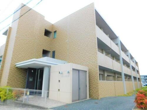 メゾンハピネスⅡ 3階建