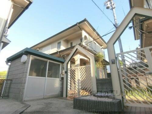京都府京田辺市興戸北落延 平屋建て