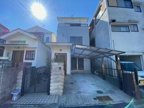 須賀３丁目貸家 3階建