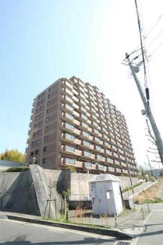 リブコートフェリス須磨山手台 14階建