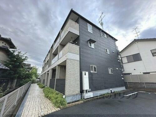 京都府宇治市神明 築6年7ヶ月 3階建