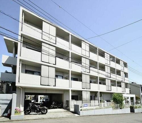 ブルーリーフ・Ｋ 4階建