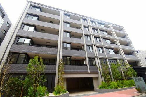 神奈川県横浜市西区紅葉ケ丘 6階建 築3年3ヶ月