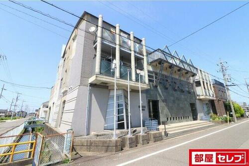 愛知県北名古屋市沖村六反 賃貸マンション