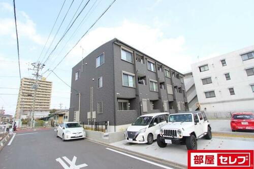 愛知県名古屋市港区甚兵衛通１丁目 賃貸アパート