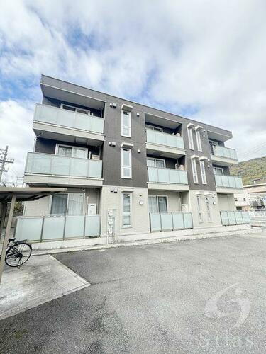 兵庫県神戸市北区谷上東町 築12年4ヶ月 3階建