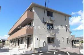 グランドラピネス 3階建