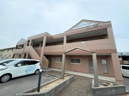 兵庫県姫路市飾磨区今在家７丁目 2階建 築25年7ヶ月