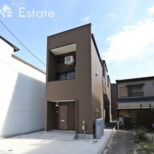 愛知県名古屋市守山区町南 賃貸アパート