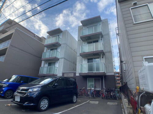 北海道札幌市中央区南十一条西２１丁目 4階建 築15年7ヶ月