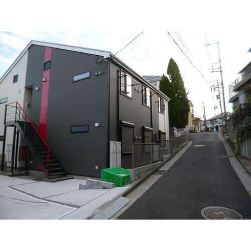 神奈川県横浜市鶴見区上の宮１丁目 賃貸アパート