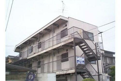 グリーンパレス桂 3階建