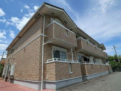 奈良県奈良市宝来４丁目 築17年4ヶ月 2階建