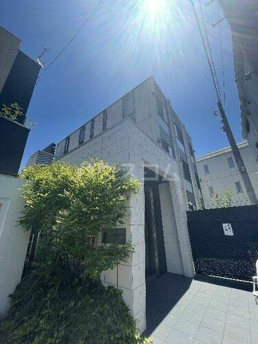 東京都世田谷区駒沢３丁目 3階建 築15年9ヶ月