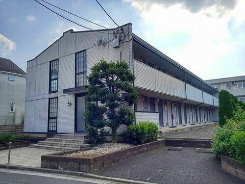 レオパレスメイプルハイム高野台２号館 2階建