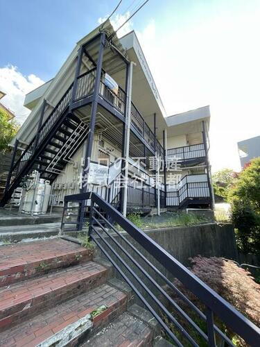 東京都多摩市東寺方 賃貸アパート