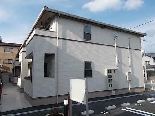 ラベンダーハウス 2階建