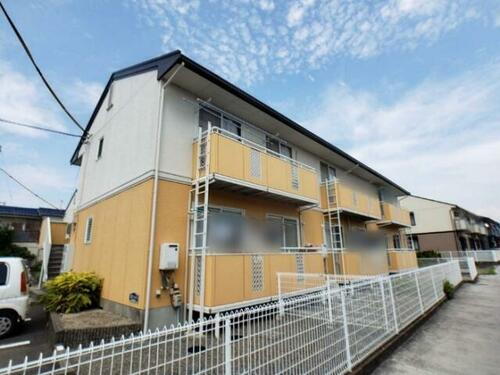 愛媛県松山市越智２丁目 賃貸アパート