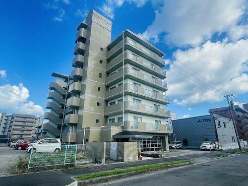 おかたマンション 7階建