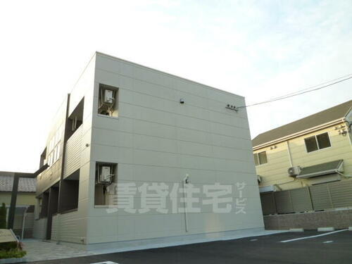 大阪府堺市堺区櫛屋町東４丁 築11年4ヶ月 2階建