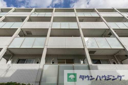 東京都板橋区中丸町 5階建 築16年4ヶ月