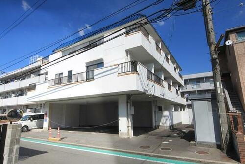 ＫＢコート土居田Ⅰ 3階建