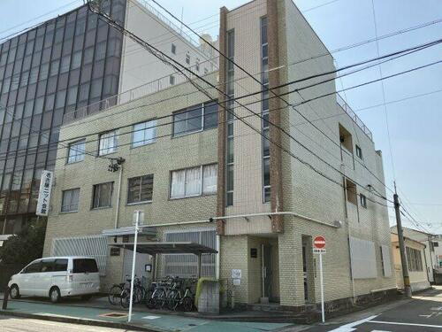 名古屋ニット会館 3階建