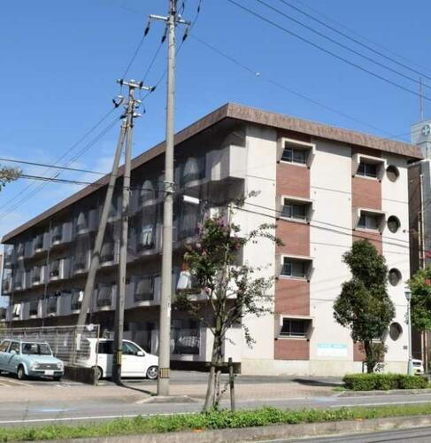 クレール北日吉 4階建