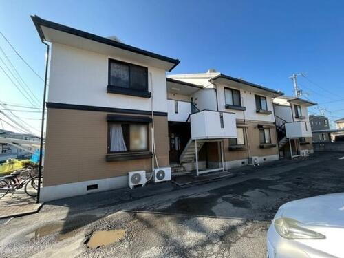 愛媛県松山市正円寺４丁目 賃貸アパート