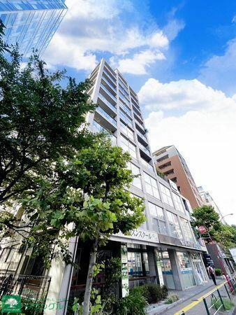 東京都港区南麻布５丁目 地上12階地下2階建 築16年8ヶ月