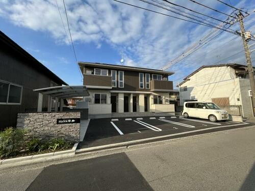 愛媛県松山市越智３丁目 賃貸アパート