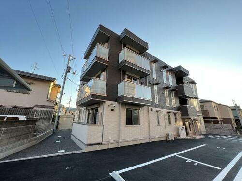 愛媛県松山市南町１丁目 賃貸アパート