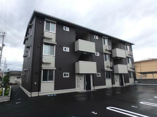 愛媛県松山市西石井５丁目 賃貸アパート