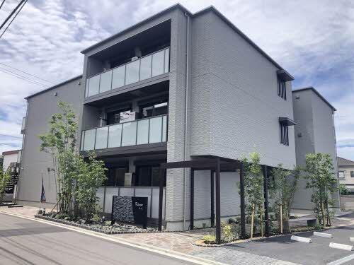 愛媛県松山市岩崎町１丁目 賃貸マンション
