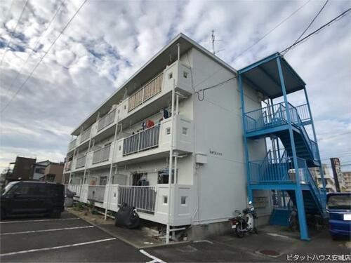 加藤ハイツ 3階建