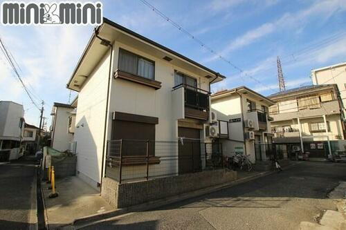兵庫県尼崎市下坂部２丁目 2階建