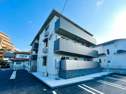 Ｄ－ｒｏｏｍ和田Ⅱ 3階建