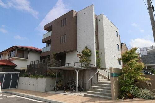 新潟県新潟市西区小針台 3階建 築2年5ヶ月
