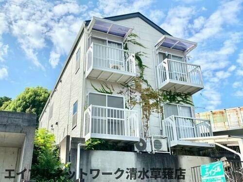 静岡県静岡市駿河区国吉田５丁目 2階建
