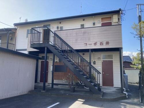 静岡県富士市中央町２丁目 2階建