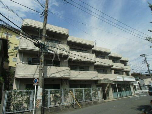 神奈川県横須賀市三春町５丁目 3階建 築36年3ヶ月