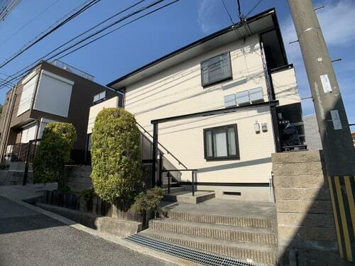 兵庫県神戸市東灘区本山北町５丁目 築23年10ヶ月 2階建