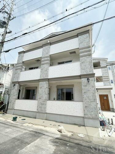 兵庫県神戸市長田区五番町６丁目 3階建