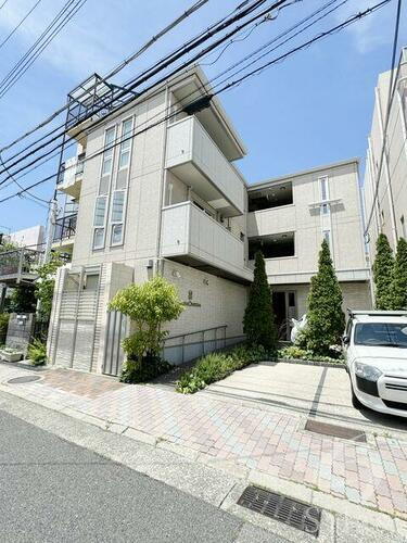 兵庫県神戸市兵庫区南逆瀬川町 築13年4ヶ月 3階建