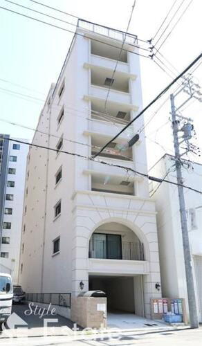 愛知県名古屋市東区泉２丁目 8階建 築5年10ヶ月
