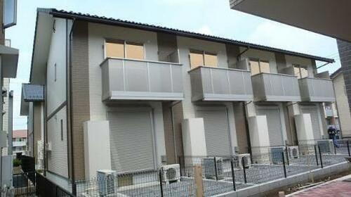 栃木県真岡市長田１丁目 テラスハウス