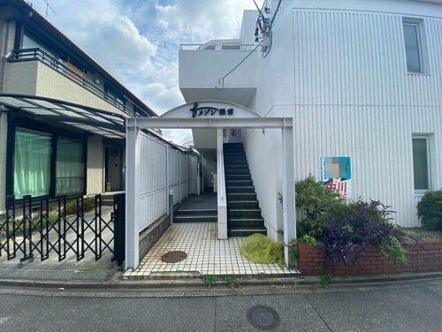 ｆメゾン振甫 3階建