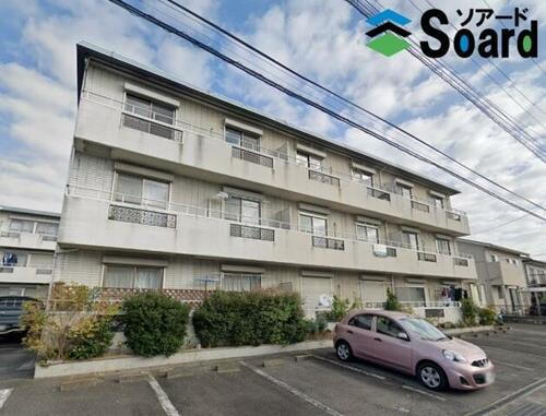 昭和コーポ前橋Ａ棟 3階建